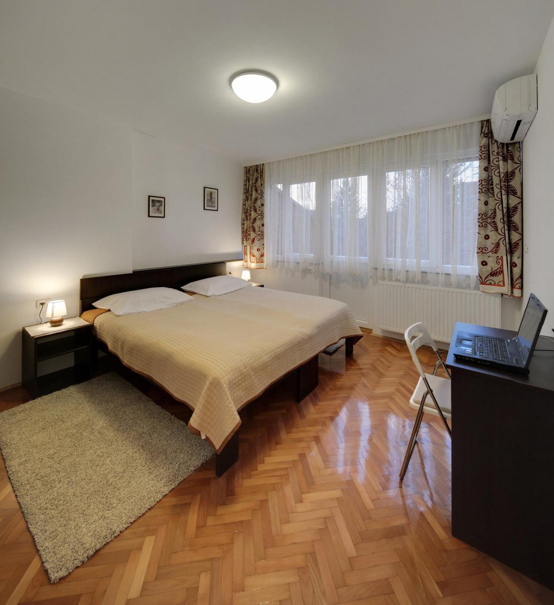 Apartment Osijek-Tvrda Exterior foto